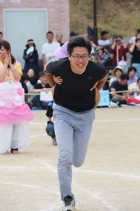 2166