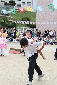 2215